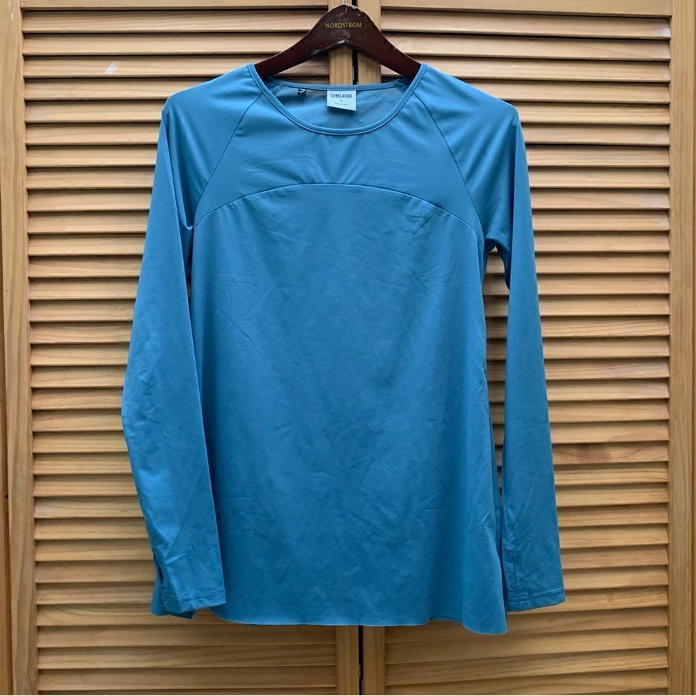 Gymshark Long Sleeve Size Small